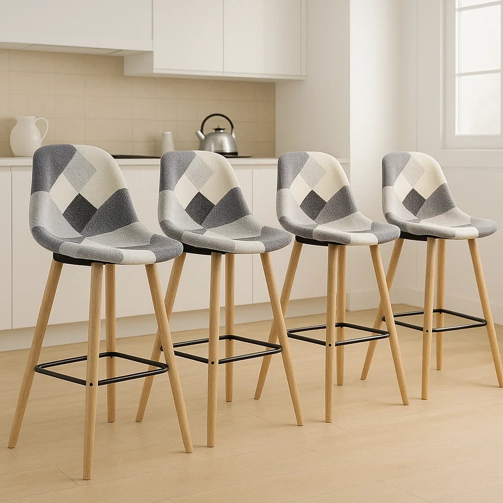 Lot de 4 tabourets de bar tissu patchwork gris/beige pieds bois et structure métallique