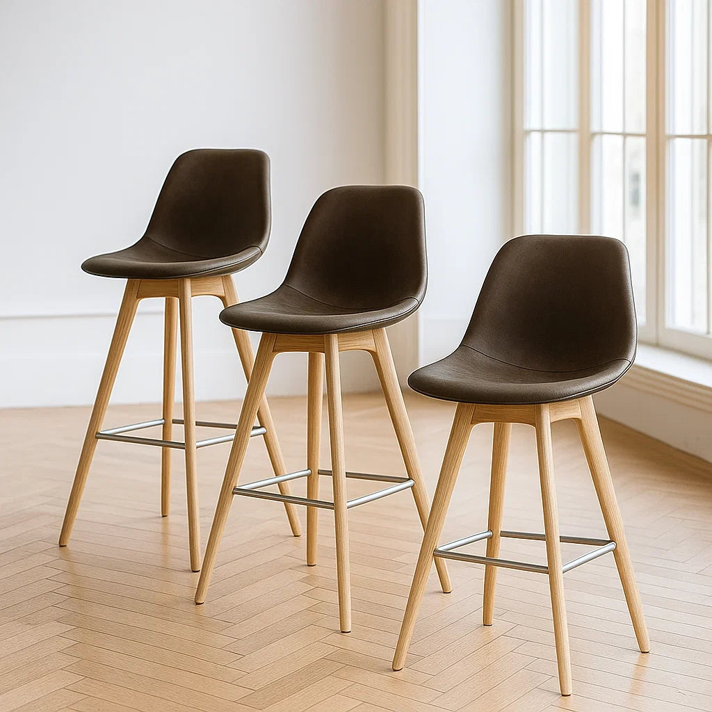 Lot de 3 tabourets de bar PU marron pieds bois de hêtre